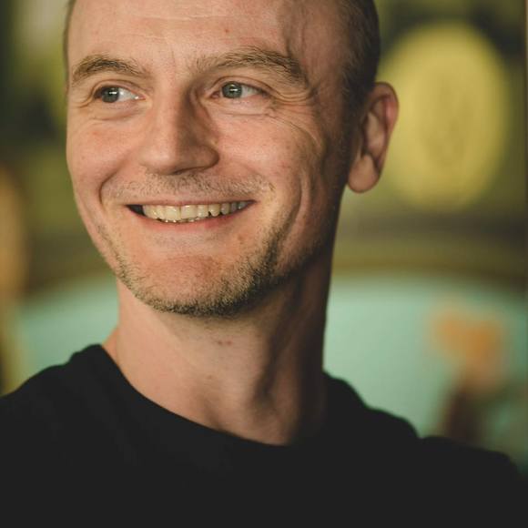 Meet your Posher, Milan - Picture 1 of 1